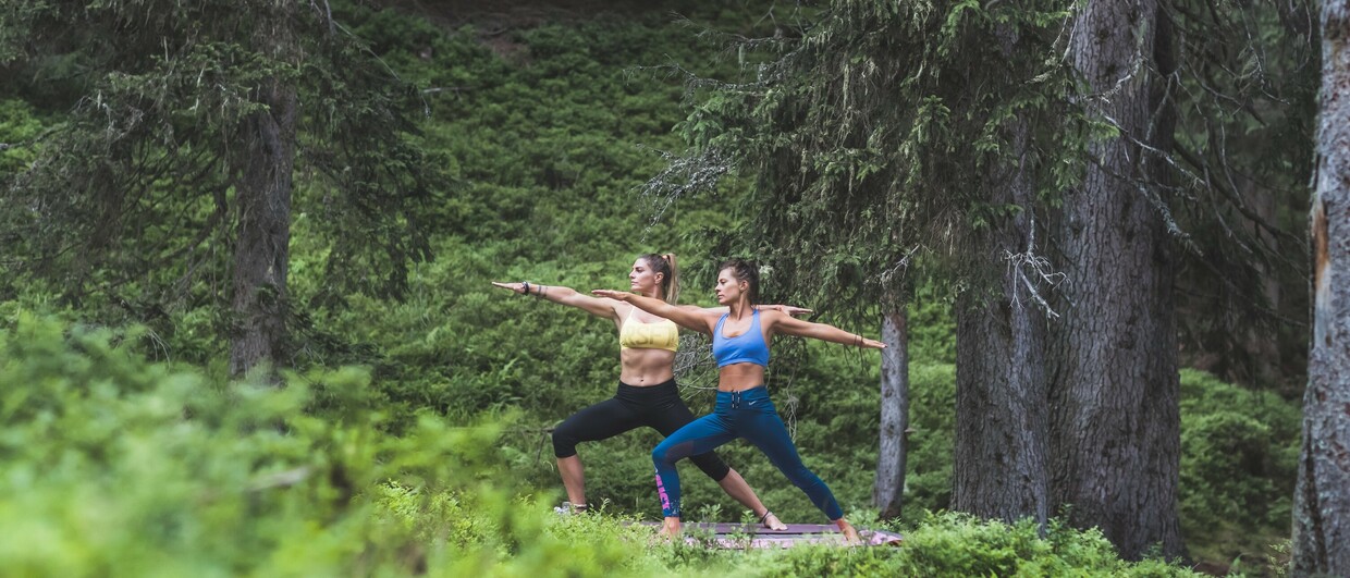 Waldwellness mit Yoga in Saalbach Hinterglemm
