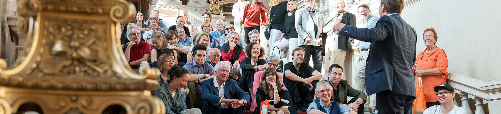 „Vorhangverbot!“ mit Burgschauspieler Robert Reinagl 