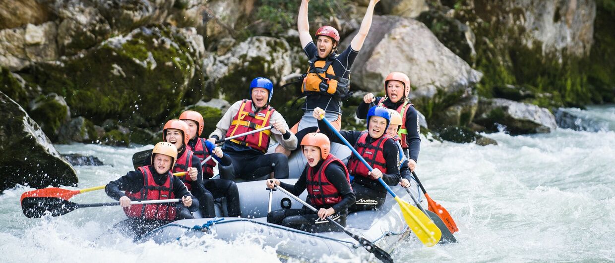 Im wilden Wasser: Rafting im Salzburger Saalachtal