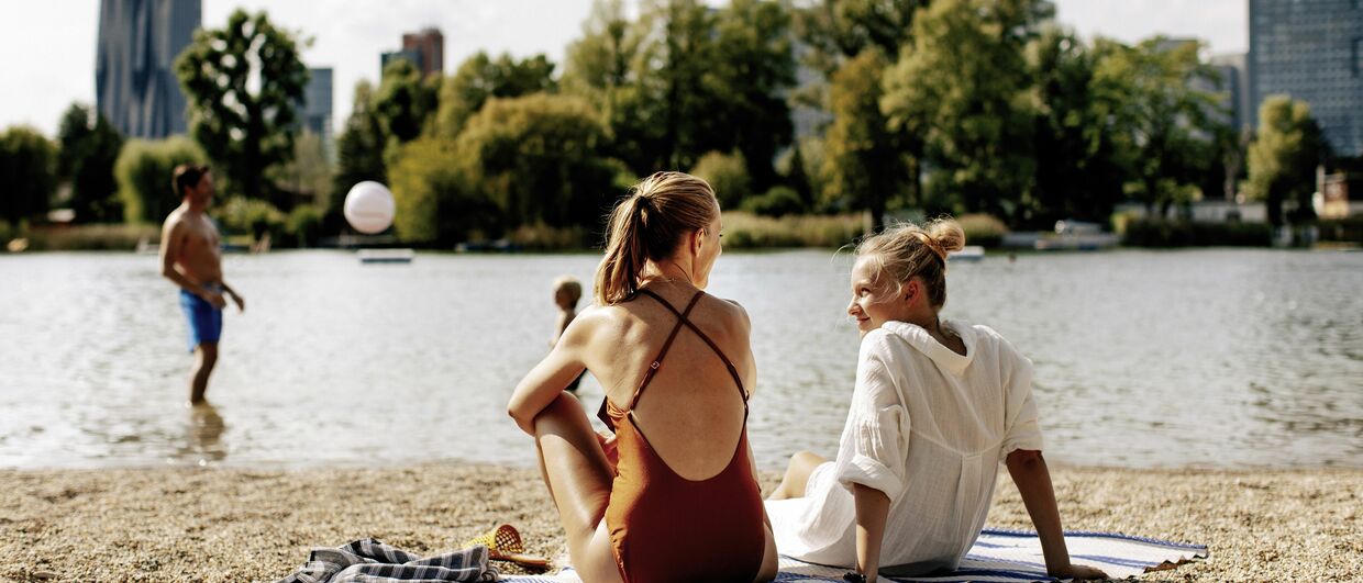 Strandbad Gänsehäufel an der Alten Donau in Wien