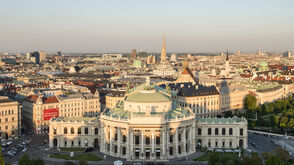Blick auf das Burgtheater