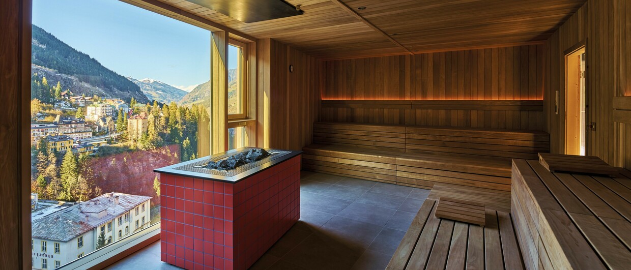 Badeschloss Bad Gastein Alpine Swim Club Sauna