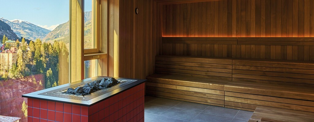 Badeschloss Bad Gastein Alpine Swim Club Sauna