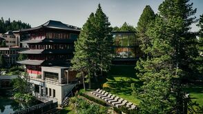 Das Hotel Hochschober in Kärnten ruht direkt am Turracher See. 
