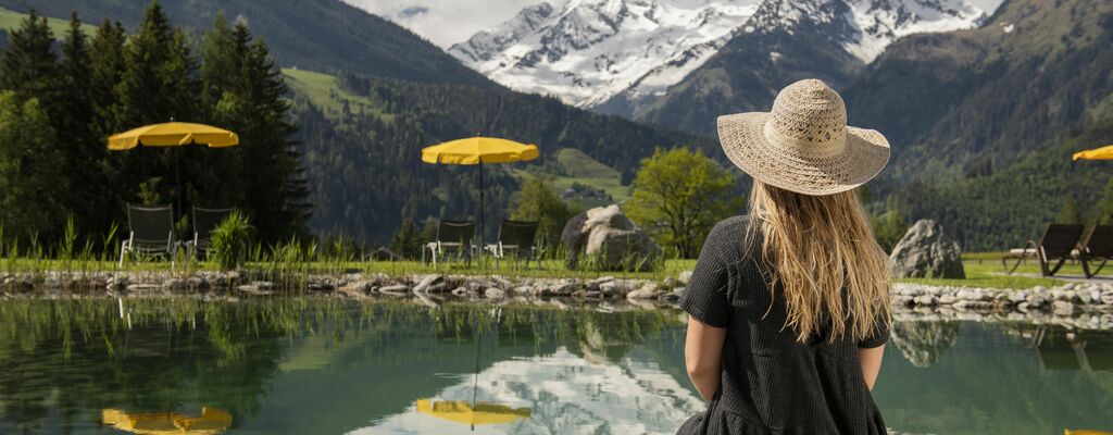 Naturbadesee des Landhotel Gut Sonnberghof