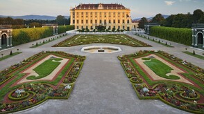 Schloss Schönbrunn mit Kronprinzengarten
