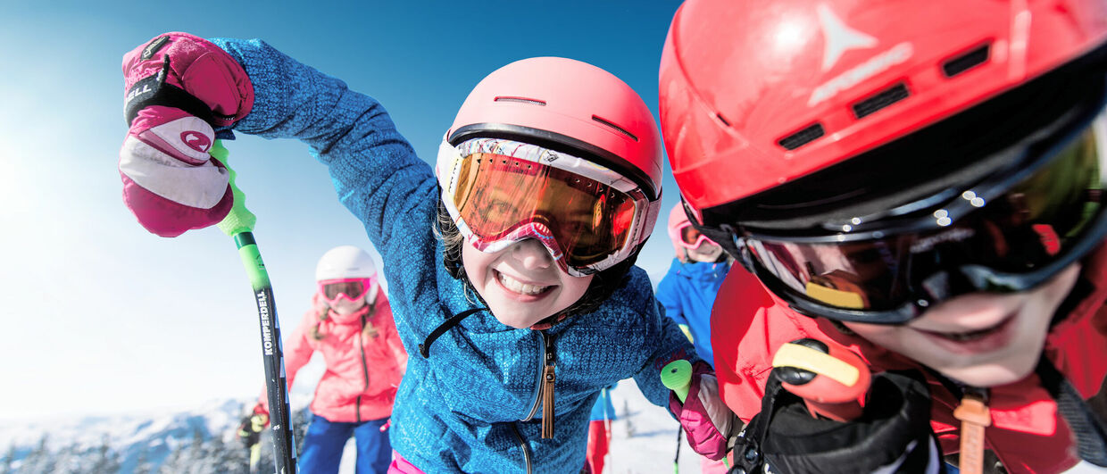 Kinder beim Skifahren, Ski amadé Mini's Week