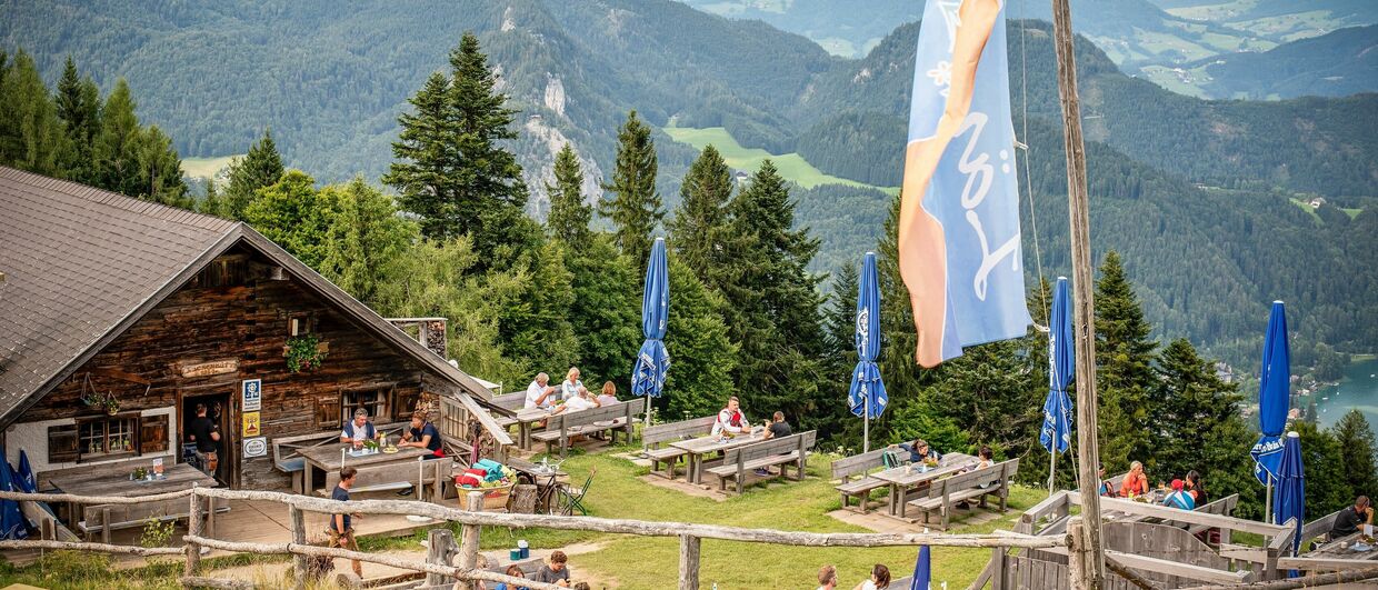 Drei-Seen-Blick von der Lärchenhütte am Zwölferhorn
