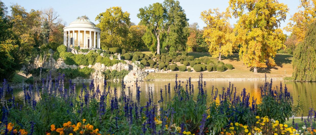 Leopoldinentempel im Schlosspark Schloss Esterházy