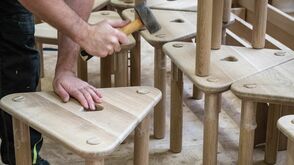 Modernes alpines Handwerk vom Grete Kraft Atelier aus Tirol